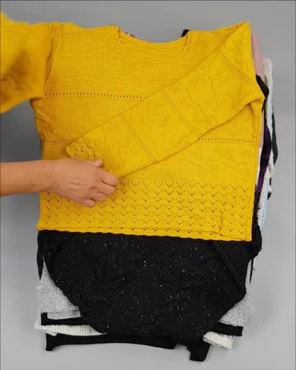 Фотография  105 - Джемпер муж+жен экстра#15 кг , Лот№2612 оптом в Пскове и Псковской области