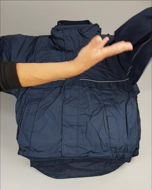 Фотография  339 - Куртки СПОРТ СТОК дети#10 кг , Лот№ 2642 оптом в Пскове и Псковской области