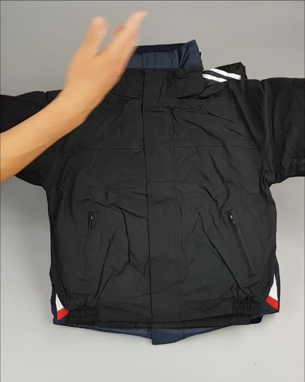 Фотография  145 - Куртки СПОРТ СТОК дети#10 кг , Лот№ 2643 оптом в Пскове и Псковской области