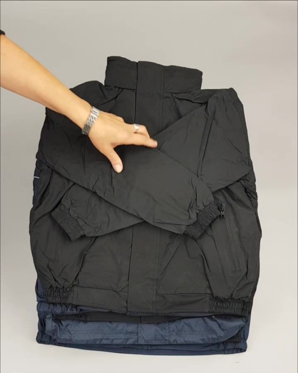 Фотография  909 - Куртки СПОРТ СТОК дети#10 кг , Лот№ 2644 оптом в Пскове и Псковской области