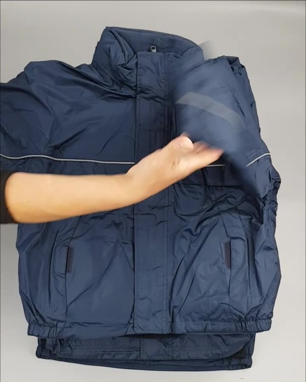 Фотография  768 - Куртки СПОРТ СТОК дети#10 кг , Лот№ 2644 оптом в Пскове и Псковской области