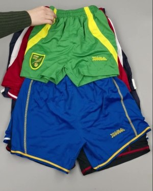 Фотография  725 - Шорты СПОРТ СТОК дети#5 кг, ЛОТ №3361 оптом в Пскове и Псковской области