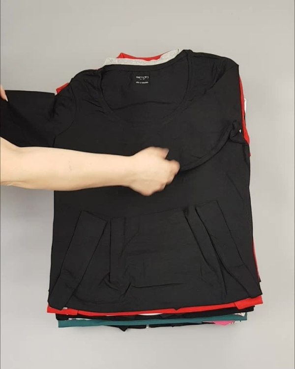 Фотография  500 - LIDL Summer#20 кг, ЛОТ №4003 оптом в Пскове и Псковской области