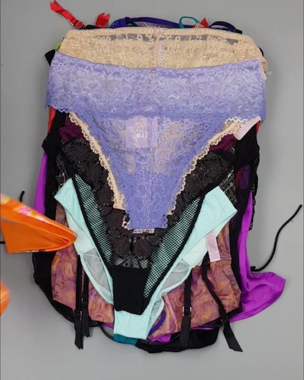 Фотография  759 - Нижнее белье Savage#50 шт, ЛОТ №4038 оптом в Пскове и Псковской области