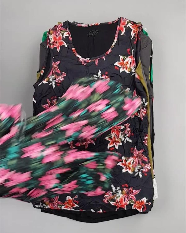 Фотография  846 - CALZEDONIA лето mix#50 шт, ЛОТ №4073 оптом в Пскове и Псковской области