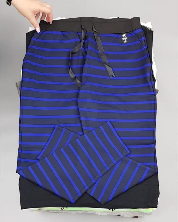 Фотография  695 - CIRCUS mix #11,8 кг, ЛОТ №4284 оптом в Пскове и Псковской области