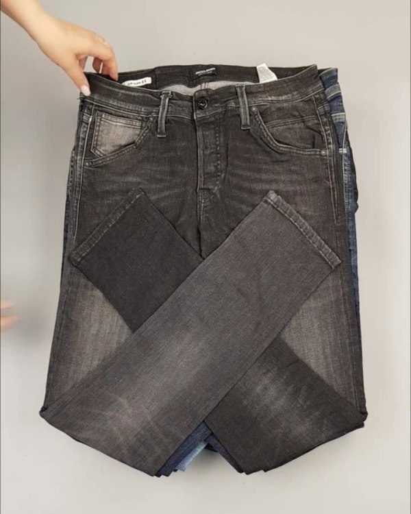 Фотография  892 - Джинсы Италия#20 шт, ЛОТ №4301 оптом в Пскове и Псковской области