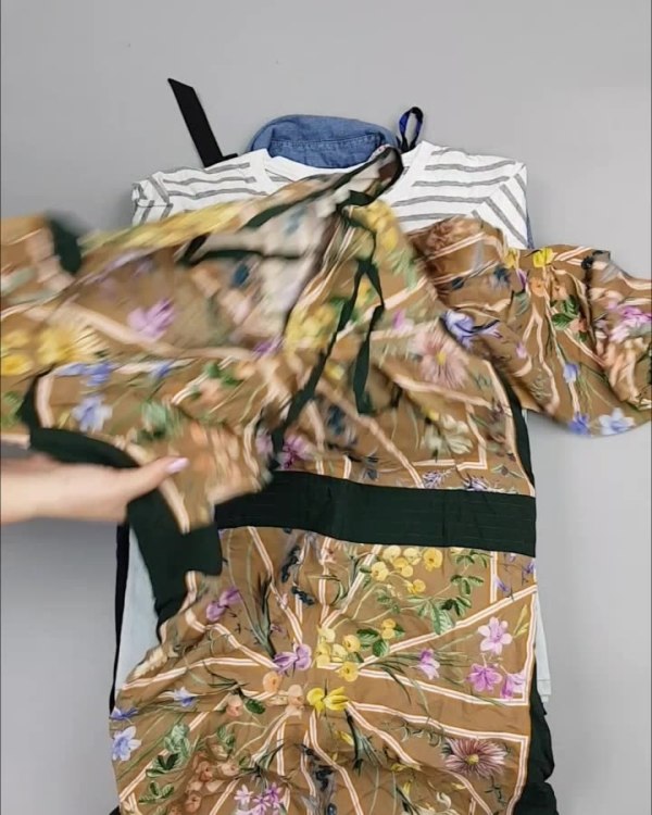 Фотография  910 - NEXT Summer Women mix#15 кг, ЛОТ №4437 оптом в Пскове и Псковской области