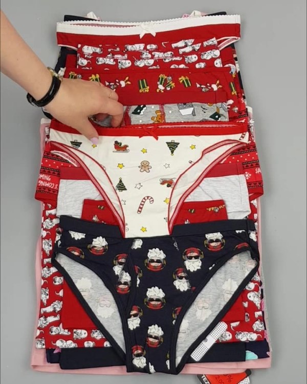 Фотография  289 - Нижнее белье CALZEDONIA дети#40 шт, ЛОТ №4446 оптом в Пскове и Псковской области