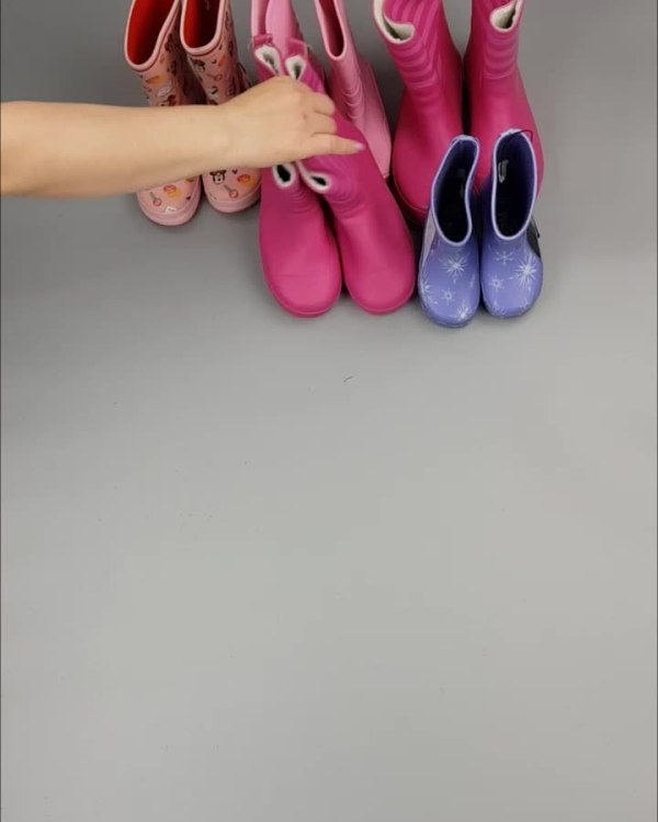 Фотография  247 - Обувь ALDI дети лето#10 кг, ЛОТ №4454 оптом в Пскове и Псковской области