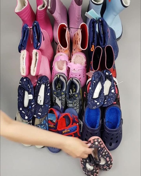 Фотография  829 - Обувь ALDI дети лето#10 кг, ЛОТ №4455 оптом в Пскове и Псковской области