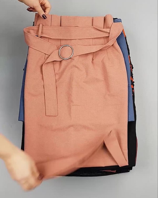 Фотография  915 - Юбки Корея#20 шт, ЛОТ №5062 оптом в Пскове и Псковской области