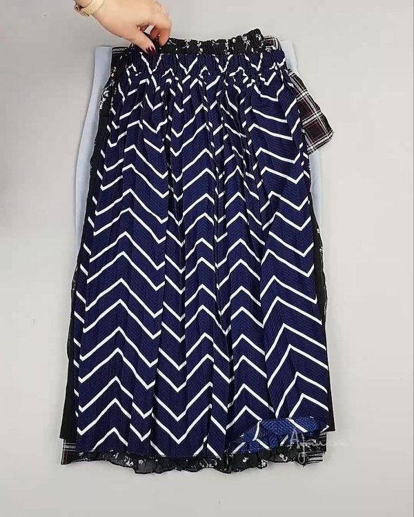 Фотография  737 - Юбки Корея#20 шт, ЛОТ №5063 оптом в Пскове и Псковской области