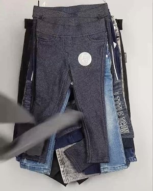 Фотография  182 - Брюки, джинсы дети C&A #5 кг, ЛОТ №5461 оптом в Пскове и Псковской области