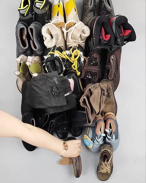 Фотография  220 - Обувь СТОК дети зима#15 кг, ЛОТ №5487 оптом в Пскове и Псковской области