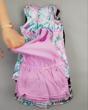 Фотография  437 - Комбинезоны детские CAN#5 кг, ЛОТ №5577 оптом в Пскове и Псковской области