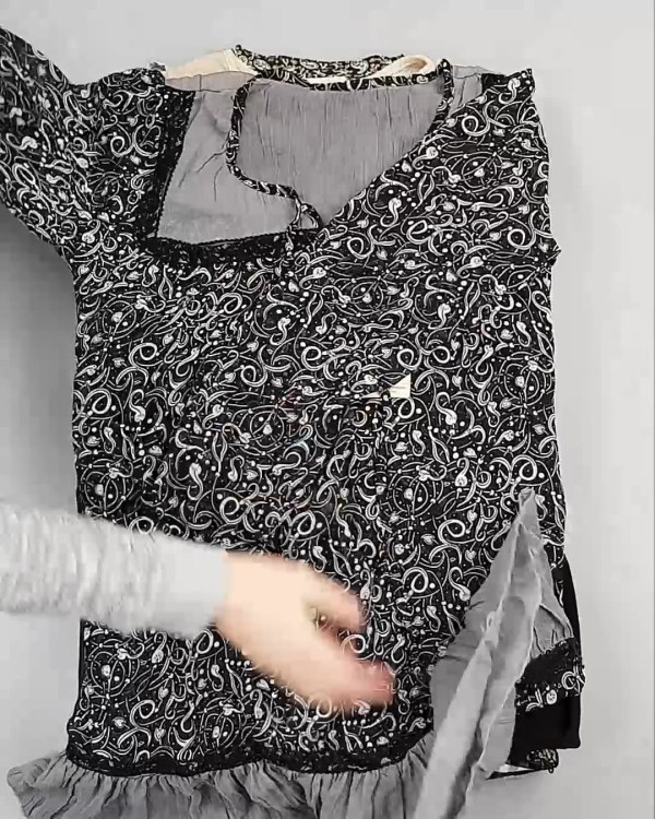 Фотография  270 - Платья Корея#20 шт, ЛОТ №5613 оптом в Пскове и Псковской области