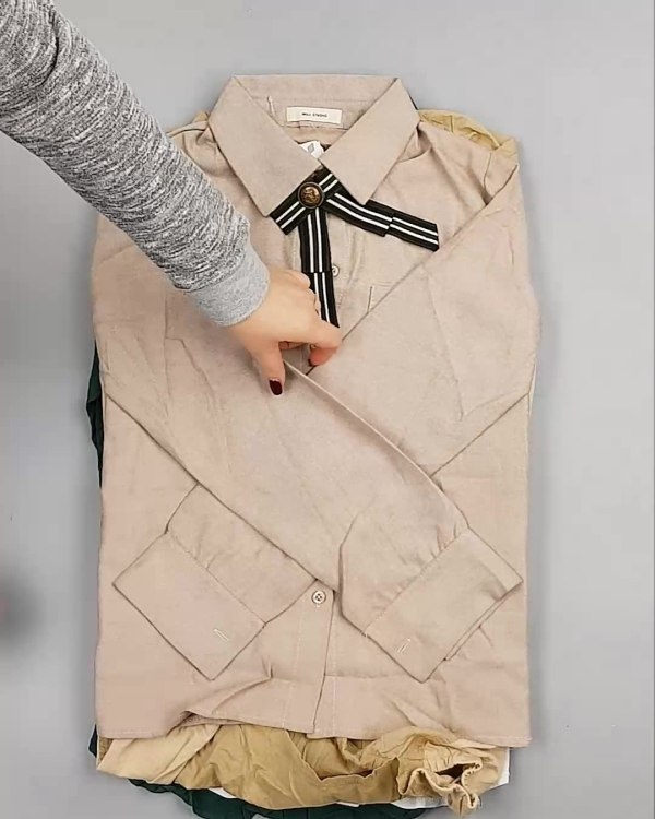 Фотография  762 - Блузки Корея#20 шт, ЛОТ №5622 оптом в Пскове и Псковской области