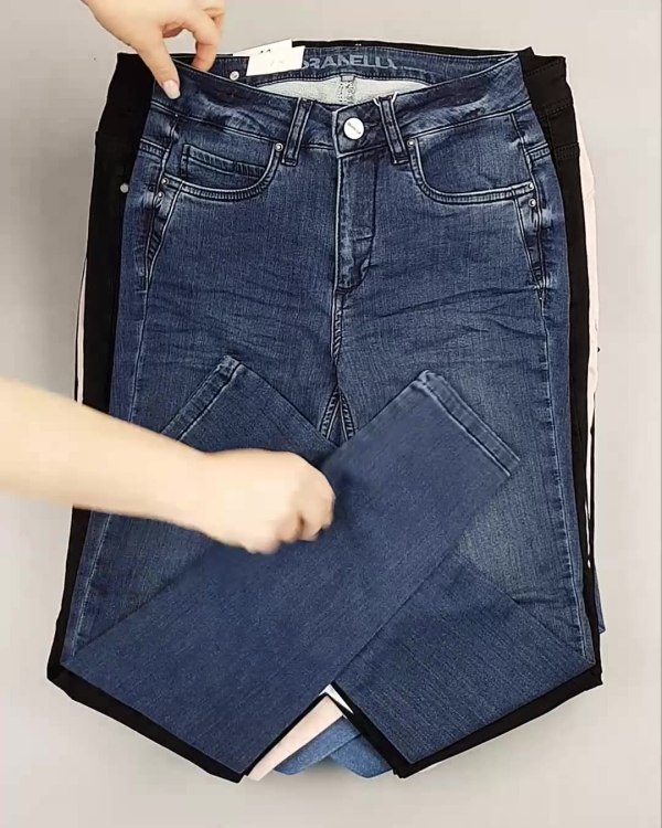 Фотография  320 - Джинсы DK Company 022024#10 кг, ЛОТ №5949 оптом в Пскове и Псковской области