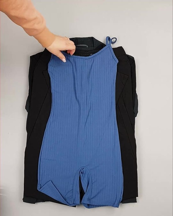 Фотография  897 - Англия СТОК лето#15 кг, ЛОТ №6004 оптом в Пскове и Псковской области