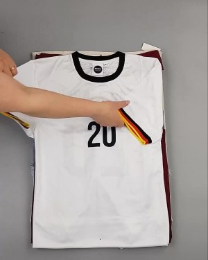 Фотография  329 - Англия СТОК лето#15 кг, ЛОТ №6006 оптом в Пскове и Псковской области