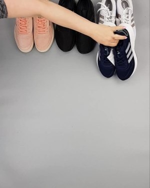 Фотография  912 - Кроссовки Adidas+Reebok#15 шт, ЛОТ №6144 оптом в Пскове и Псковской области