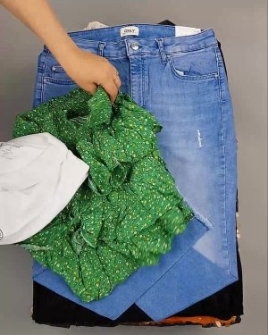 Фотография  369 - DK, Bestseller Summer mix#50 кг, ЛОТ №6186 оптом в Пскове и Псковской области