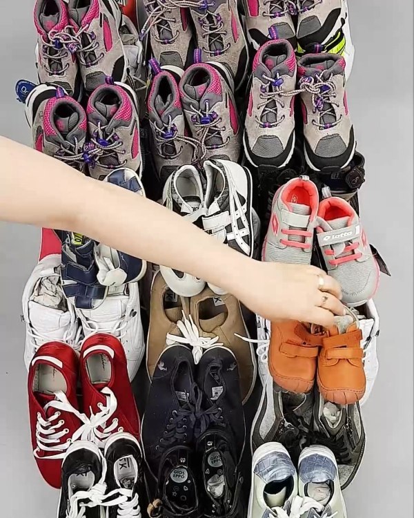 Фотография  358 - Обувь СТОК дети лето#15,7 кг, ЛОТ №6189 оптом в Пскове и Псковской области