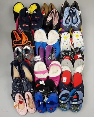 Фотография  680 - Обувь детская СТОК Summer#5,35 кг, ЛОТ №6195 оптом в Пскове и Псковской области