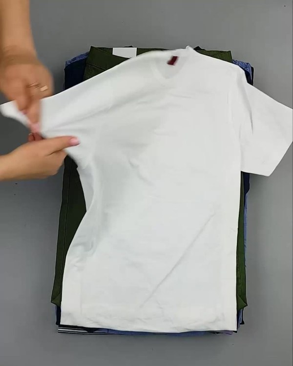 Фотография  846 - BRAND STOCK Summer#20 кг, ЛОТ №6303 оптом в Пскове и Псковской области