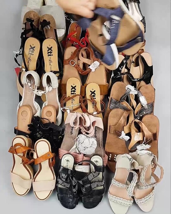 Фотография  435 - Обувь босоножки#10,9 кг, ЛОТ №6361 оптом в Пскове и Псковской области