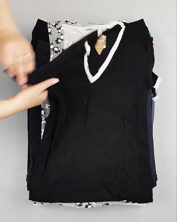 Фотография  614 - CALZEDONIA лето mix#50 шт, ЛОТ №6366 оптом в Пскове и Псковской области