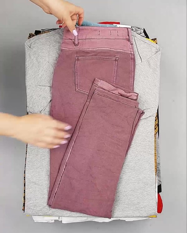 Фотография  413 - DK, Bestseller + Summer mix#15 кг, ЛОТ №6410 оптом в Пскове и Псковской области