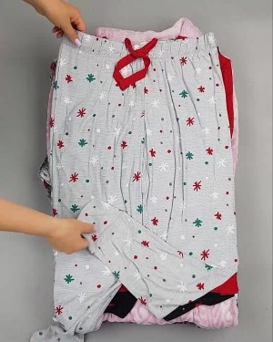 Фотография  625 - Домашняя одежда CAN#10 кг, ЛОТ №6482 оптом в Пскове и Псковской области