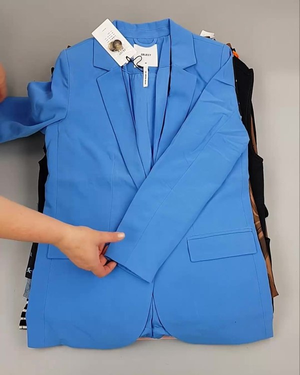 Фотография  574 - ДАНИЯ Summer mix 24#15 кг, ЛОТ №6730 оптом в Пскове и Псковской области