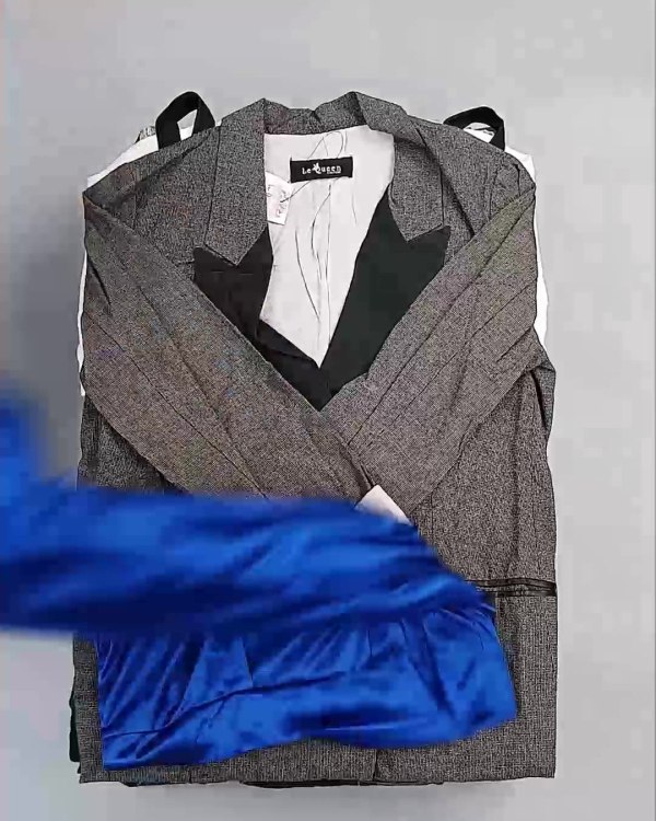 Фотография  785 - MILL STUDIO Spring mix#15 кг, ЛОТ №6786 оптом в Пскове и Псковской области