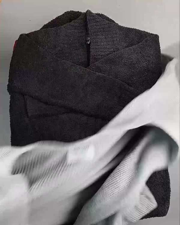 Фотография  116 - Кардиганы СТОК CAN#10 кг, ЛОТ №6888 оптом в Пскове и Псковской области