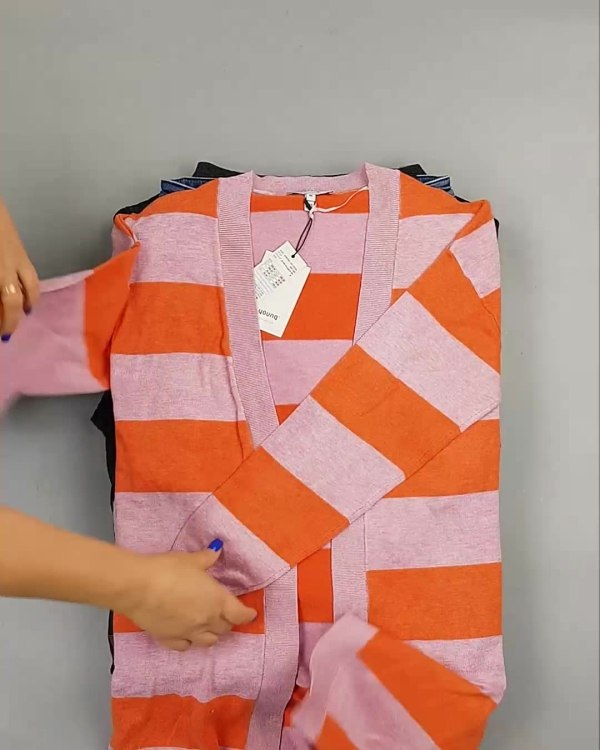 Фотография  918 - DK+Bestseller Winter mix 064#15 кг, ЛОТ №6896 оптом в Пскове и Псковской области