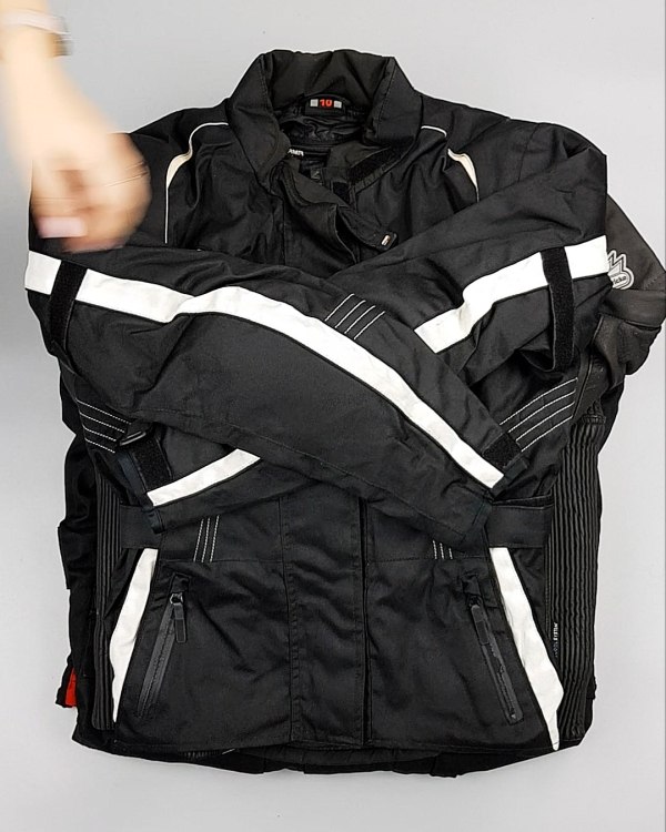 Фотография  975 - МОТО одежда mix БМ#20 кг оптом в Пскове и Псковской области