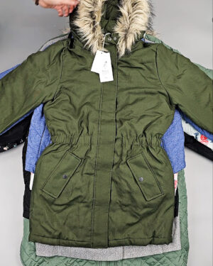 Фотография  621 - Верхняя одежда VILA#10 кг, ЛОТ №6823 оптом в Пскове и Псковской области