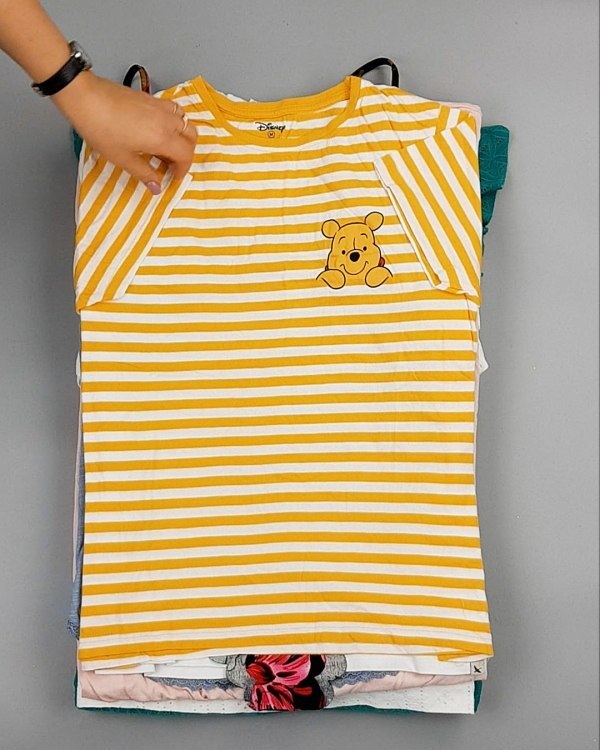 Фотография  182 - Cream Футболки поло женские#25 кг оптом в Пскове и Псковской области