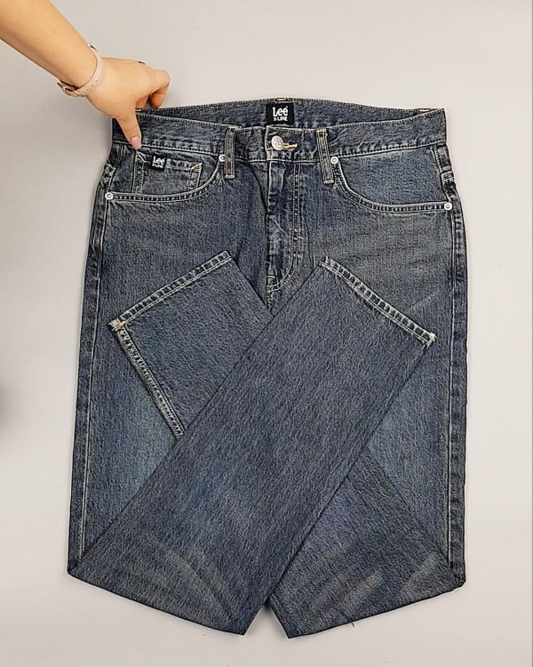 Фотография  624 - Джинсы LEE м/ж#7,9 кг, ЛОТ №7032 оптом в Пскове и Псковской области