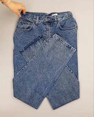 Фотография  570 - Джинсы CALVIN KLEIN муж #7,6 кг, ЛОТ №7021 оптом в Пскове и Псковской области