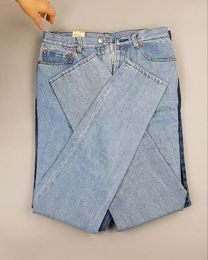 Фотография  137 - Джинсы LEVIS муж #7,6 кг, ЛОТ №7015 оптом в Пскове и Псковской области