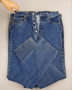 Фотография  465 - Джинсы LEVIS муж #7,7 кг, ЛОТ №7016 оптом в Пскове и Псковской области