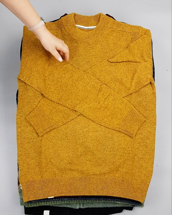 Фотография  359 - ANERKJENDT джемпера 104#10 кг, ЛОТ №7127 оптом в Пскове и Псковской области