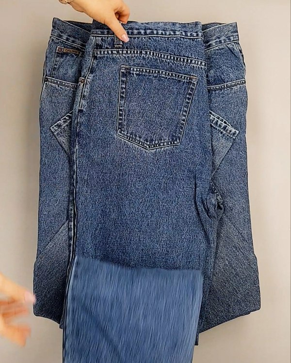 Фотография  823 - Джинсы CALVIN KLEIN муж #7,6 кг, ЛОТ №7021 оптом в Пскове и Псковской области