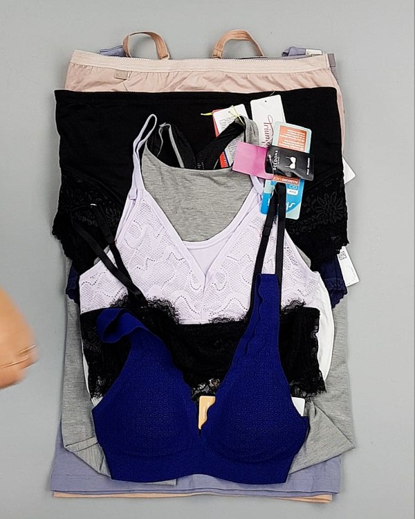 Фотография  654 - Нижнее белье TRIUMPH 104#33 шт, ЛОТ №7136 оптом в Пскове и Псковской области