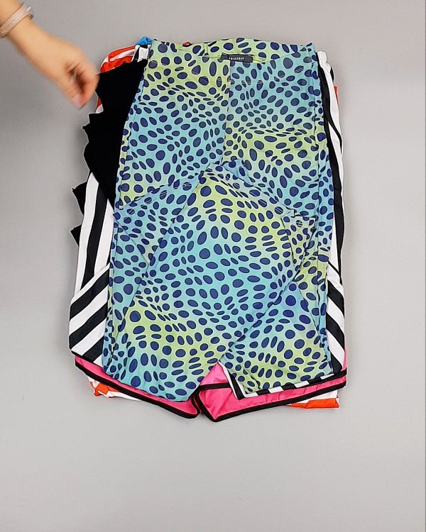 Фотография  748 - Карнавал mix#5 кг, ЛОТ №7093 оптом в Пскове и Псковской области