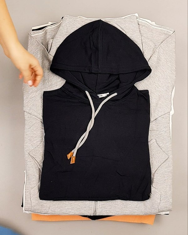 Фотография  410 - SORBINO+RICHMOND men (толстовки+штаны)#9,9 кг, ЛОТ №7106 оптом в Пскове и Псковской области